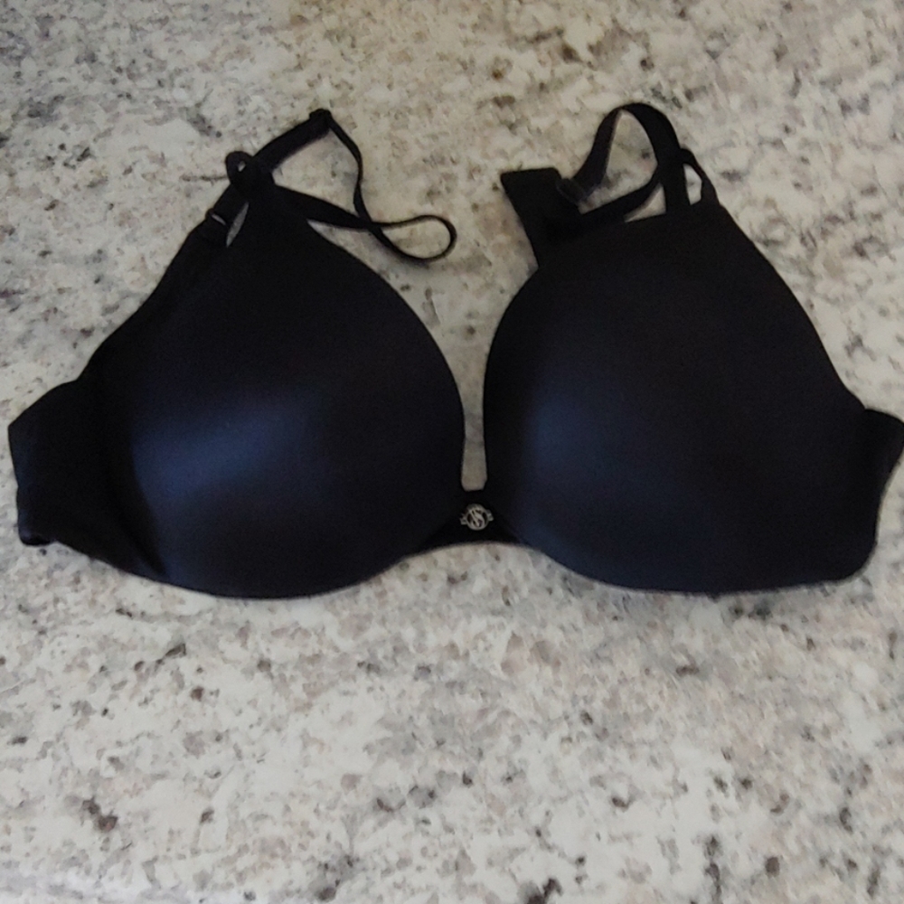Victoria Secret black bra pushup